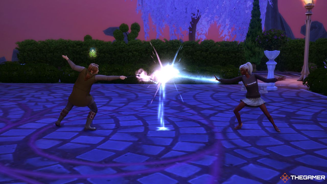 Deux Sims lanceurs de sorts se battent pour des artefacts