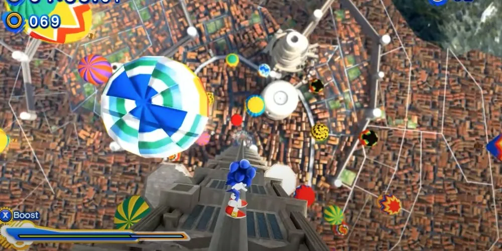 Sonic glissant le long d'une rampe au-dessus de la ville
