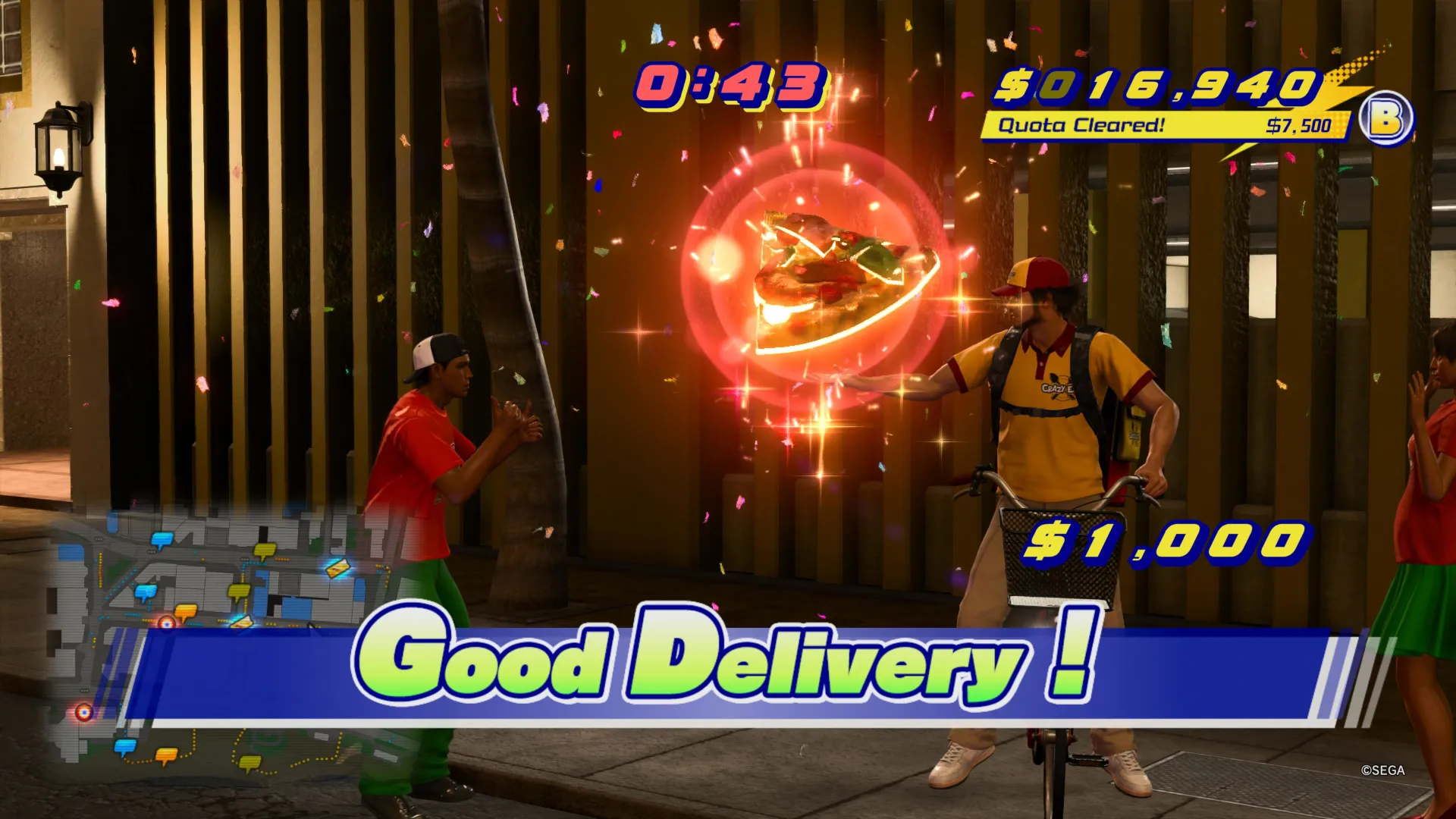 Ichiban entregando una rebanada de pizza
