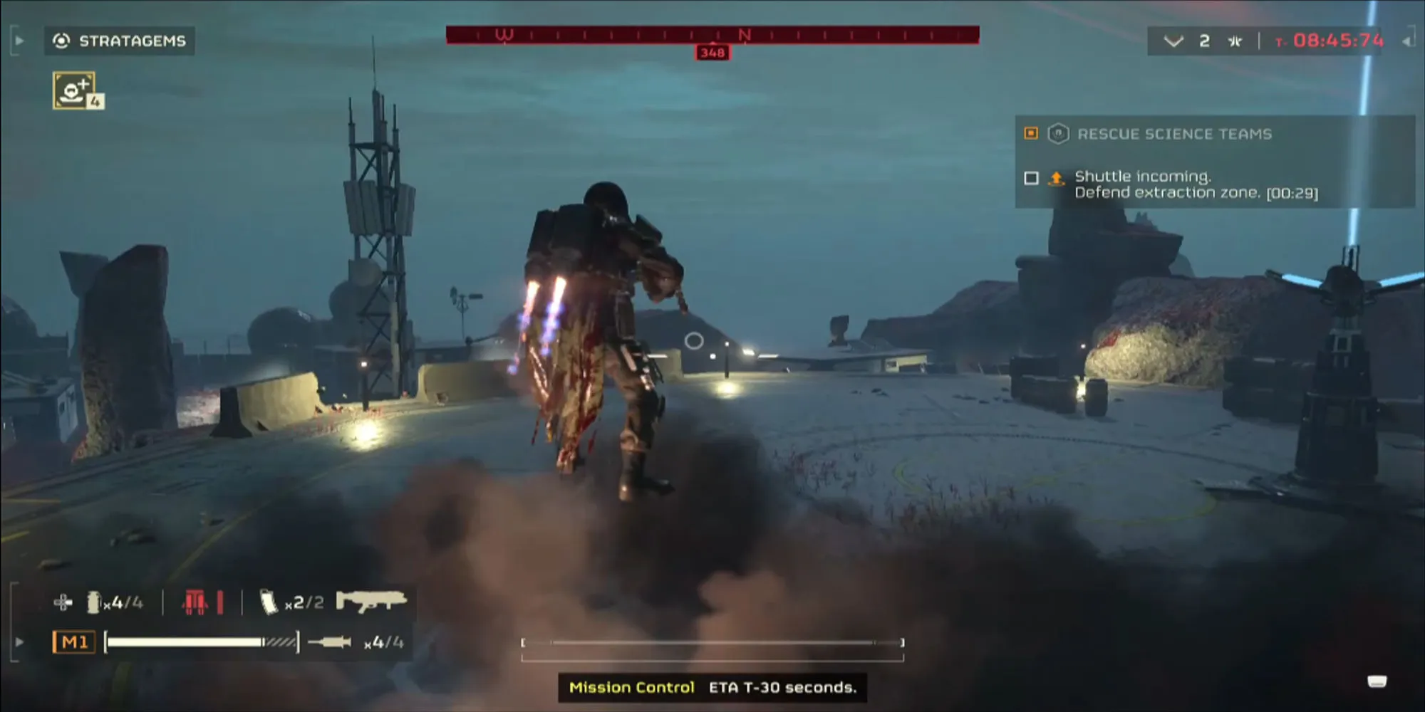 Un jugador utiliza un Salto Propulsado para volar por el aire en Helldivers 2