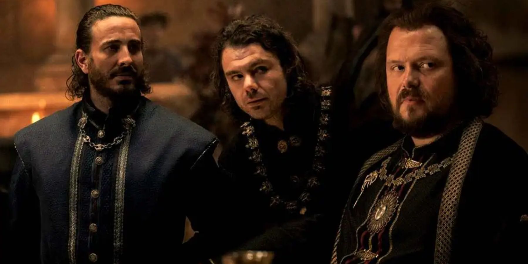 Ser Lyonel, Ser Harwin, et Ser Larys Strong dans House of the Dragon.
