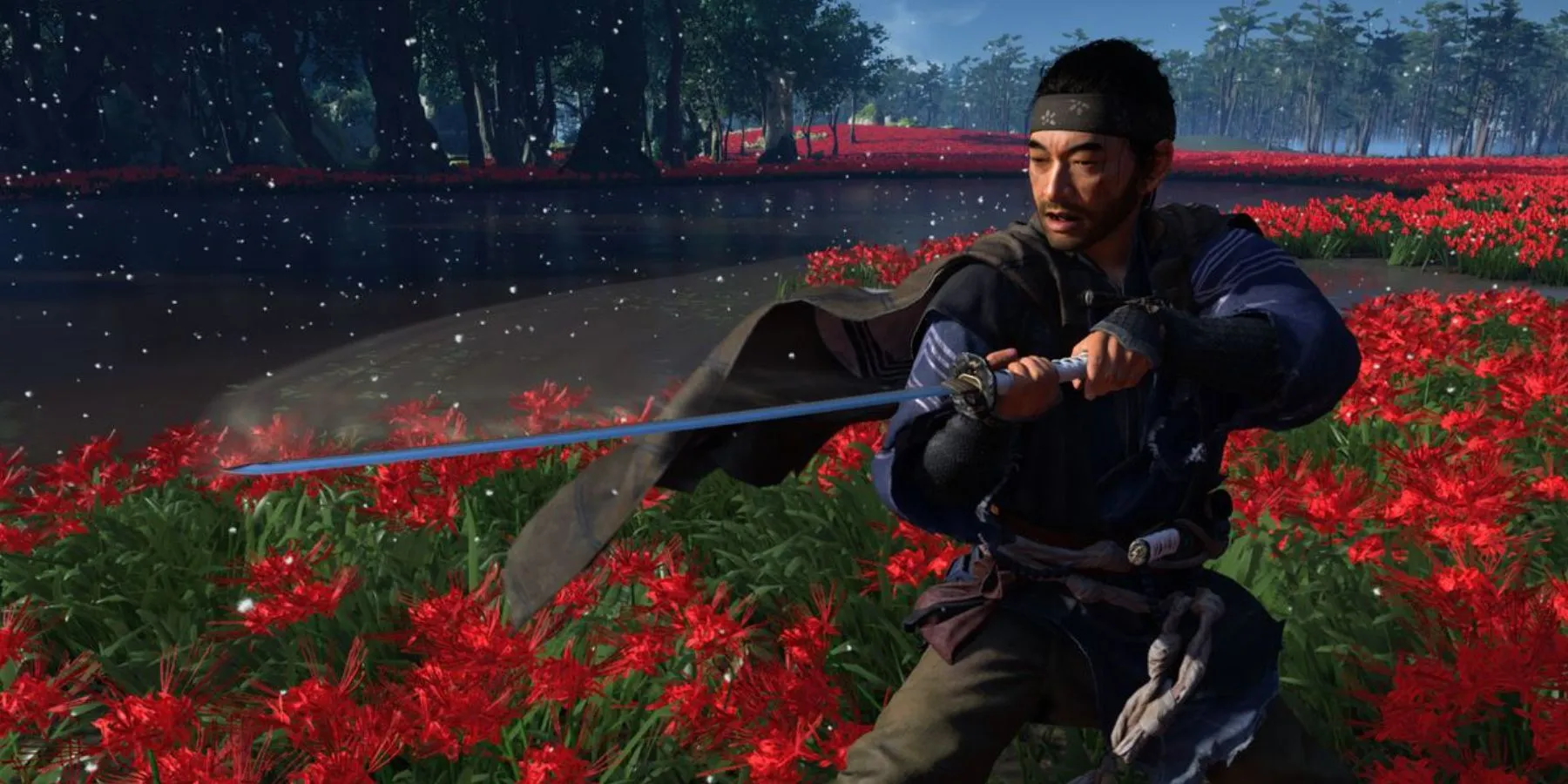 Jin Sakai s'exerçant à ses coups de katana sur un lit de fleurs