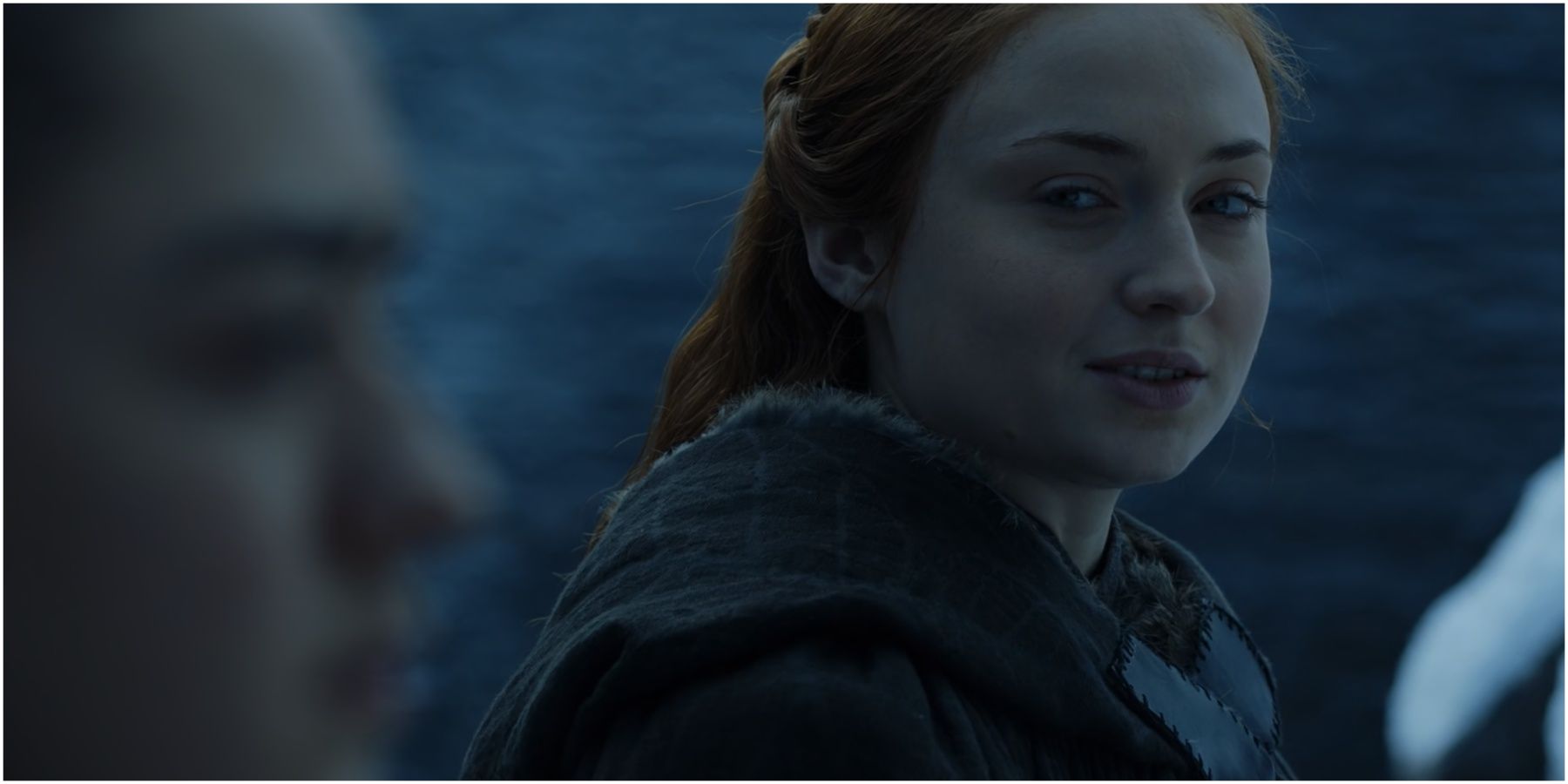 Arya et Sansa à Winterfell