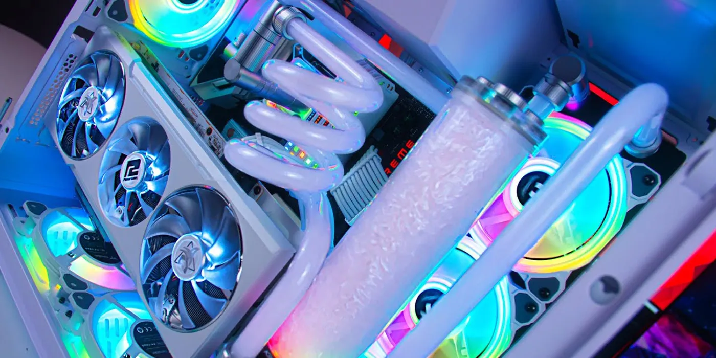 White Water Cooled PC by DesGameTopicsByIFR