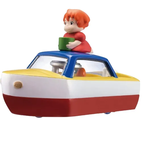 Une figurine de Ponyo sur un bateau