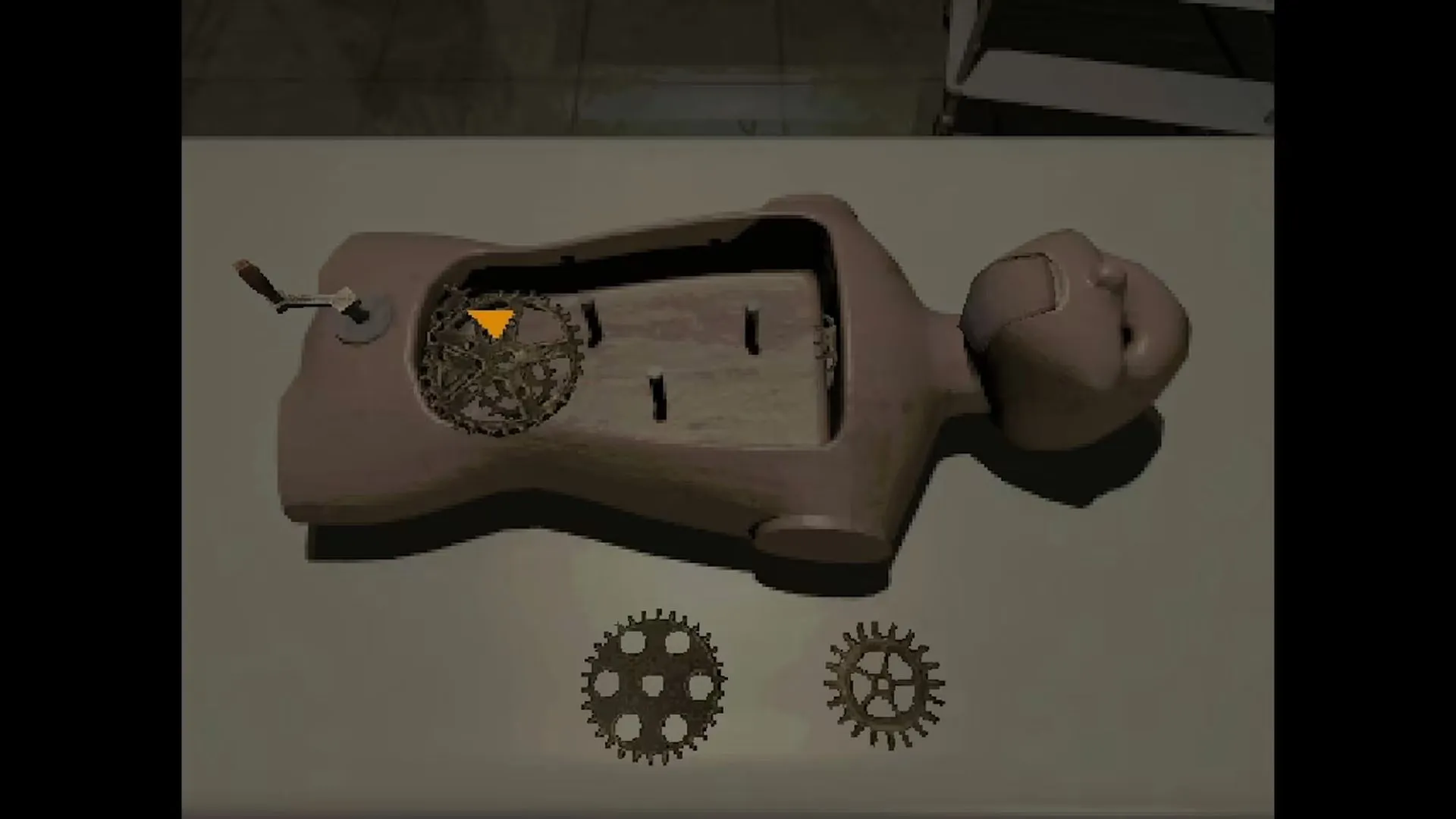 アリサ開発者のカットモデル時計仕掛けの人形