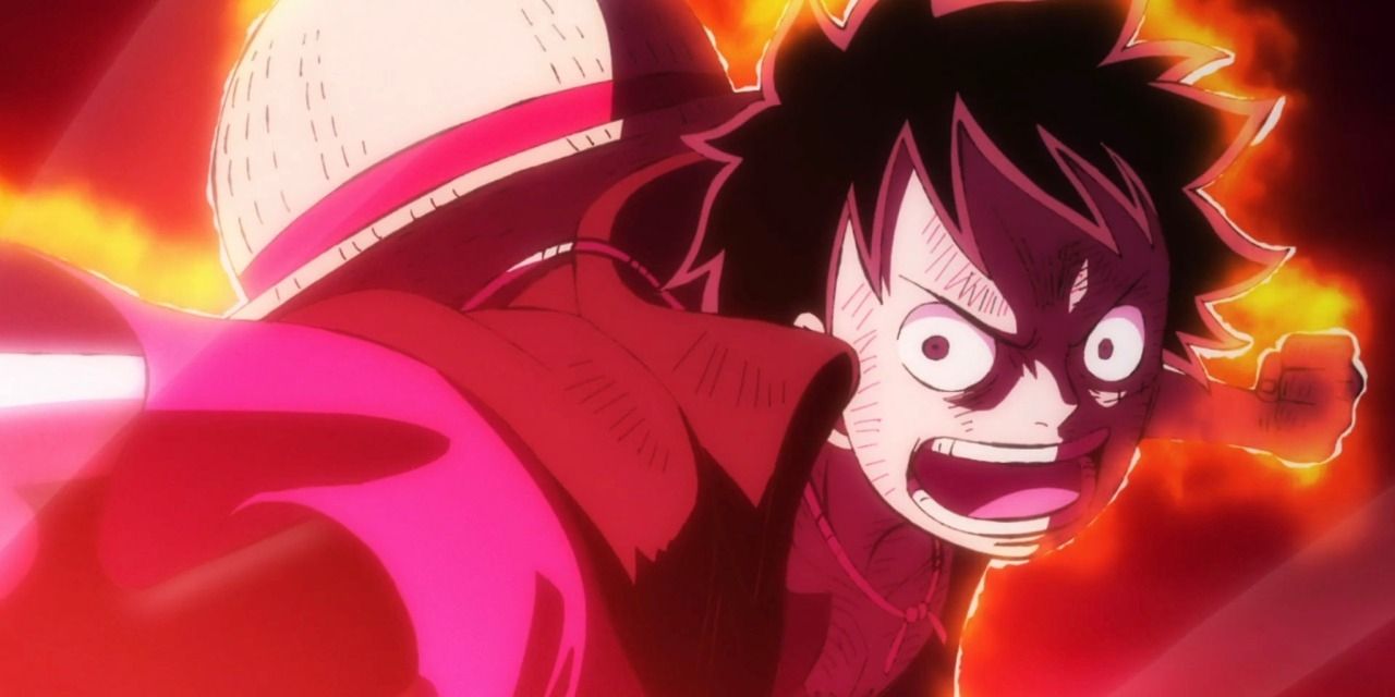 Luffy golpeando a su oponente