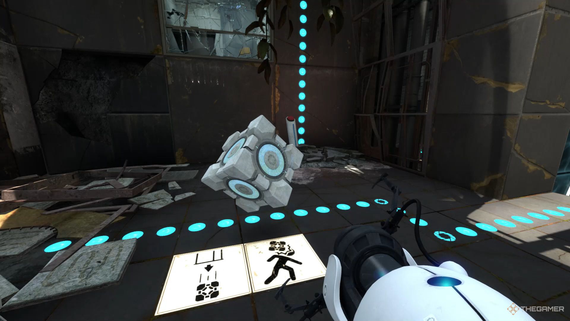 Uma captura de tela de Portal Revolution mostrando um cubo caindo de um dispensador