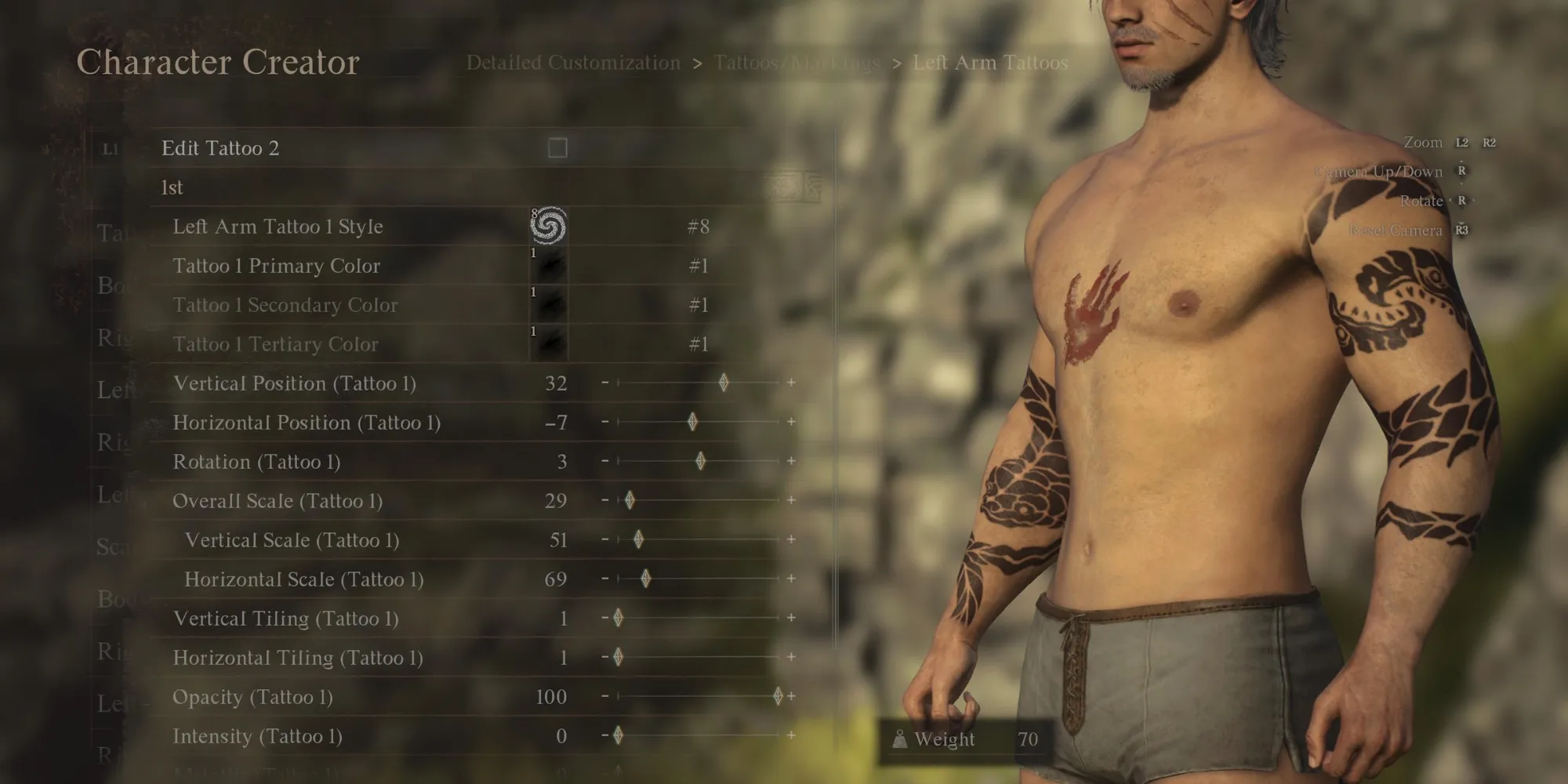 Игрок рассматривает татуировки Павна в Dragon’s Dogma 2
