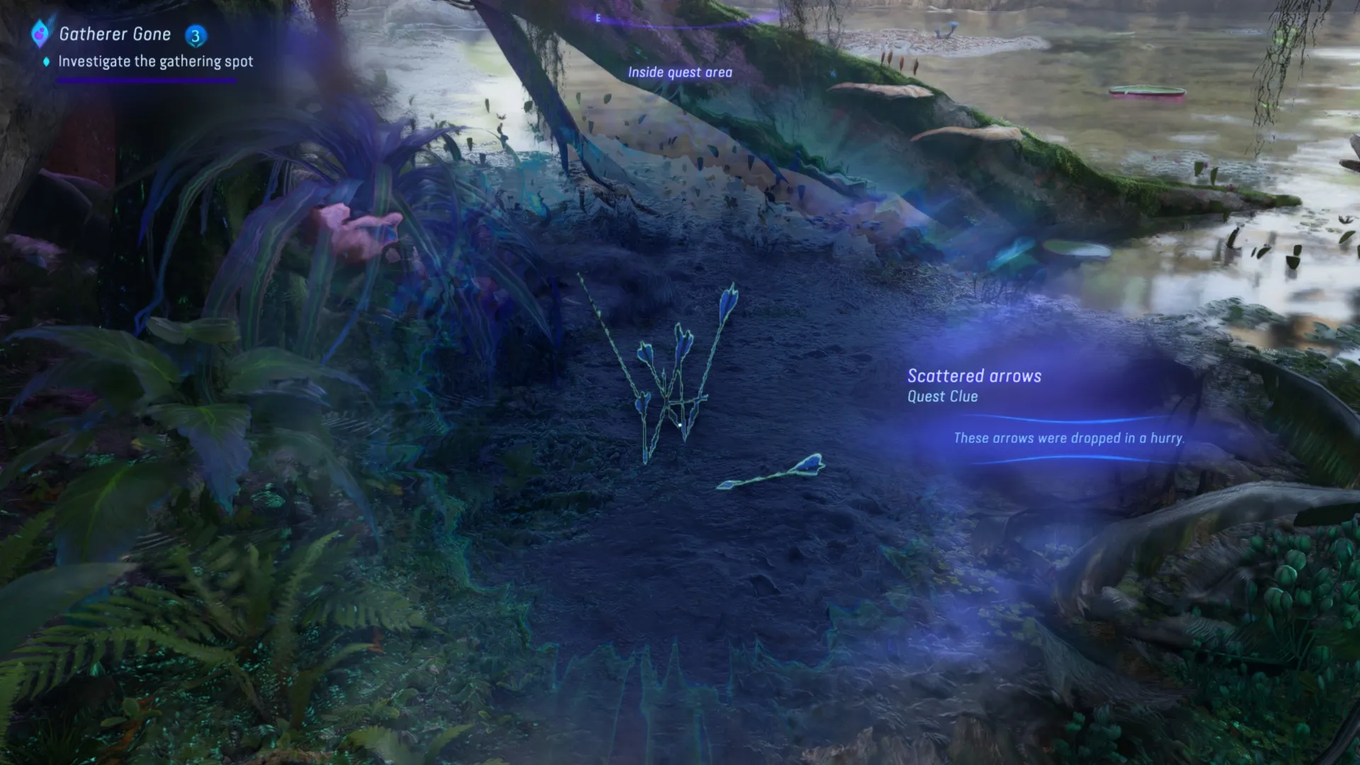 Разбросанные стрелы прикопанные в земле в квесте Пропавший Сборщик в игре Аватар: Пограничье Пандоры.