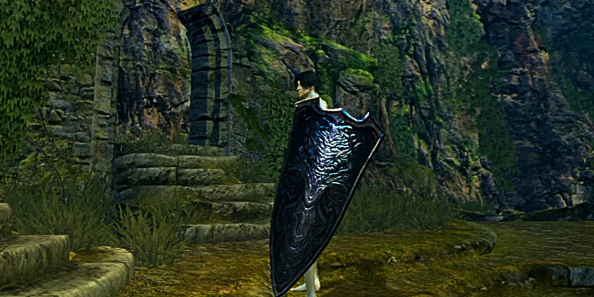 jogador segurando o grande escudo azul de artorias no primeiro dark souls