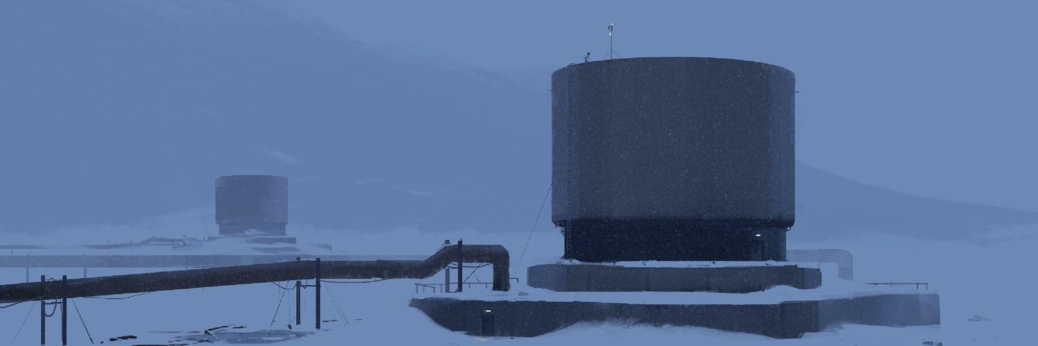 Concept art pour le troisième jeu sans nom de Playdead montrant des tuyaux et de hauts bâtiments industriels dans une couverture de neige.