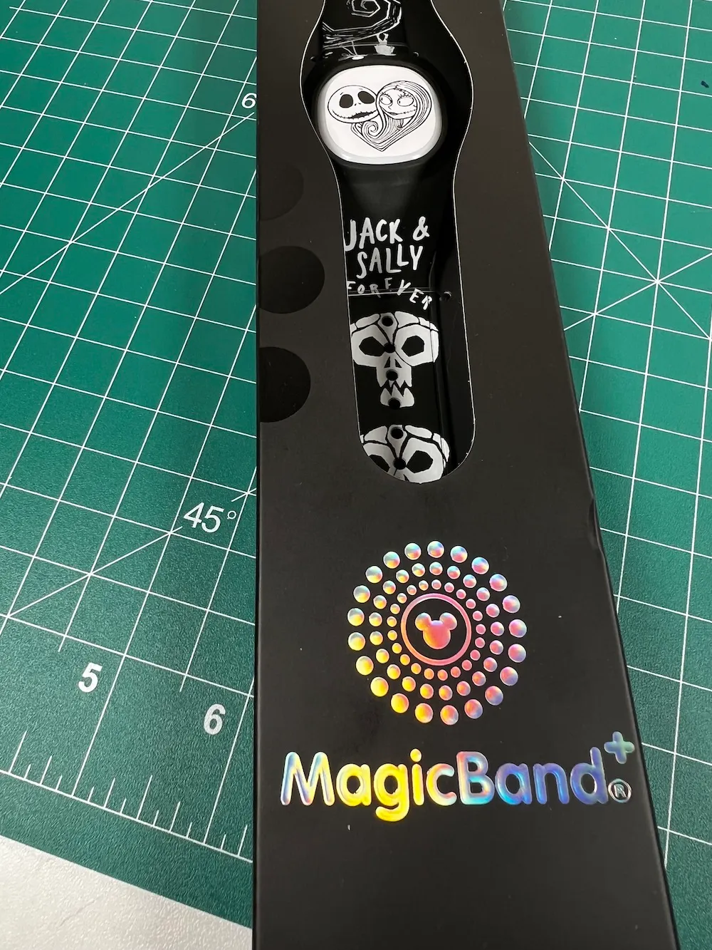 MagicBand Plus Review