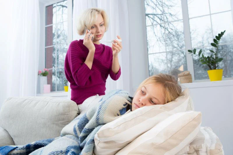 Immagine di notizie: Il tuo bambino ha la febbre: quando è il momento di vedere un medico?
