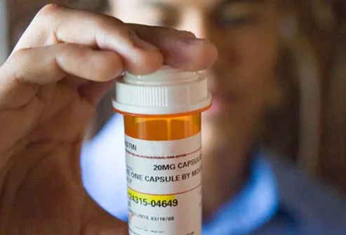 Imagen de noticias: FDA aprueba la primera prueba para identificar a personas con alto riesgo de trastorno por uso de opioides
