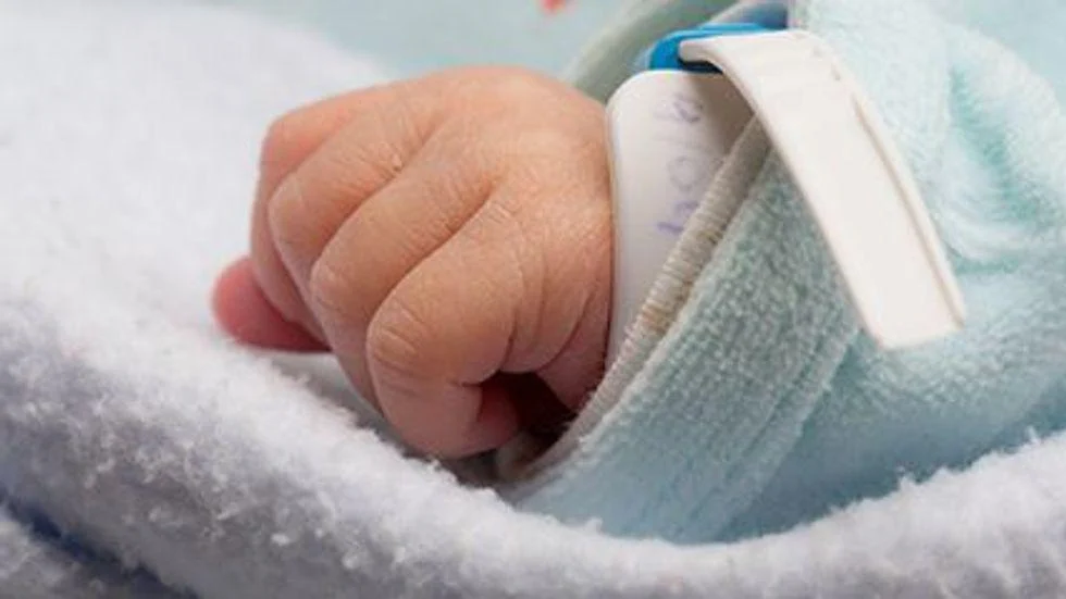 Imagen de la noticia: El COVID en el embarazo triplica las probabilidades de enfermedades respiratorias en el bebé