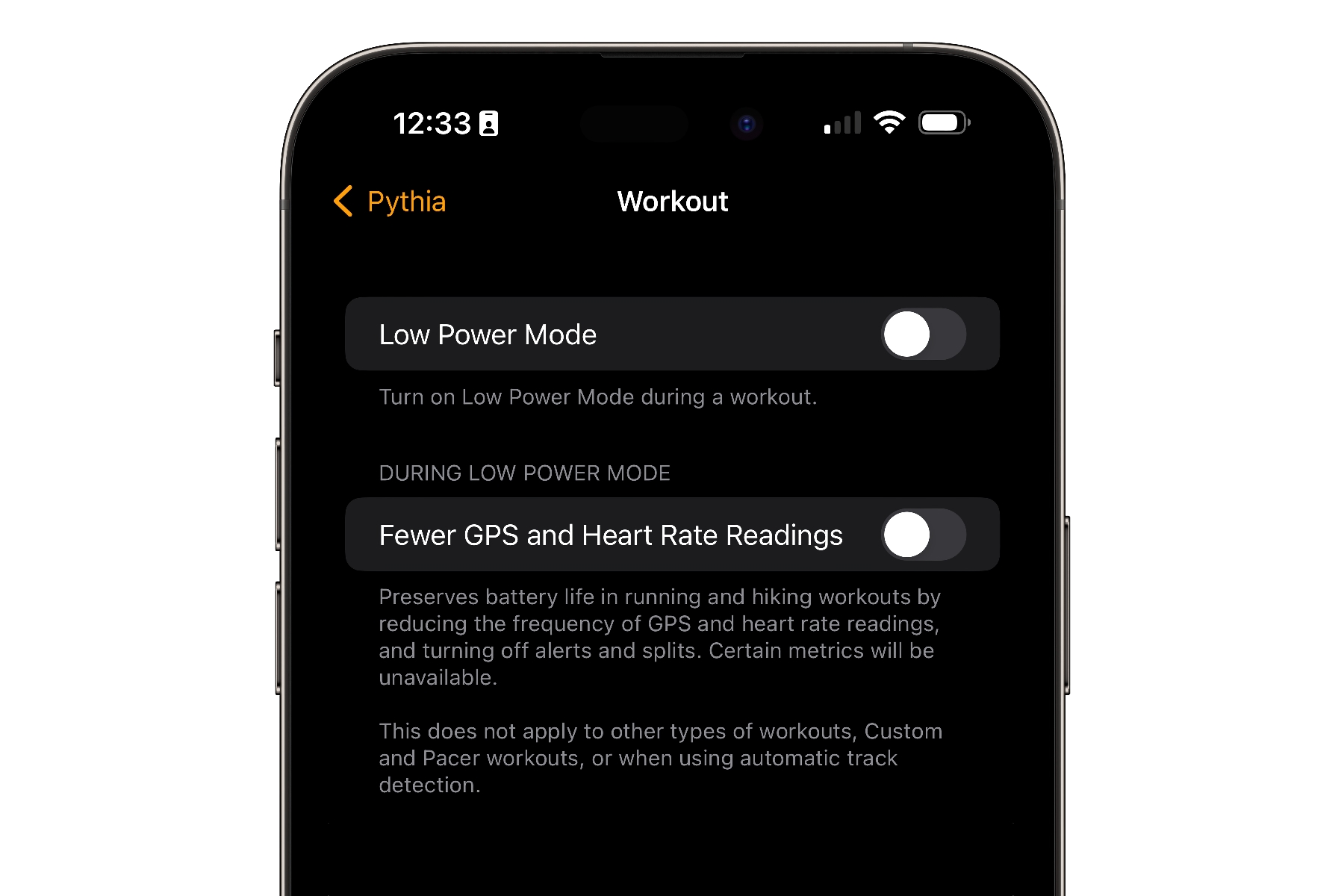 iPhone mostrando la configuración de bajo consumo de Energía durante el entrenamiento en la app Watch.