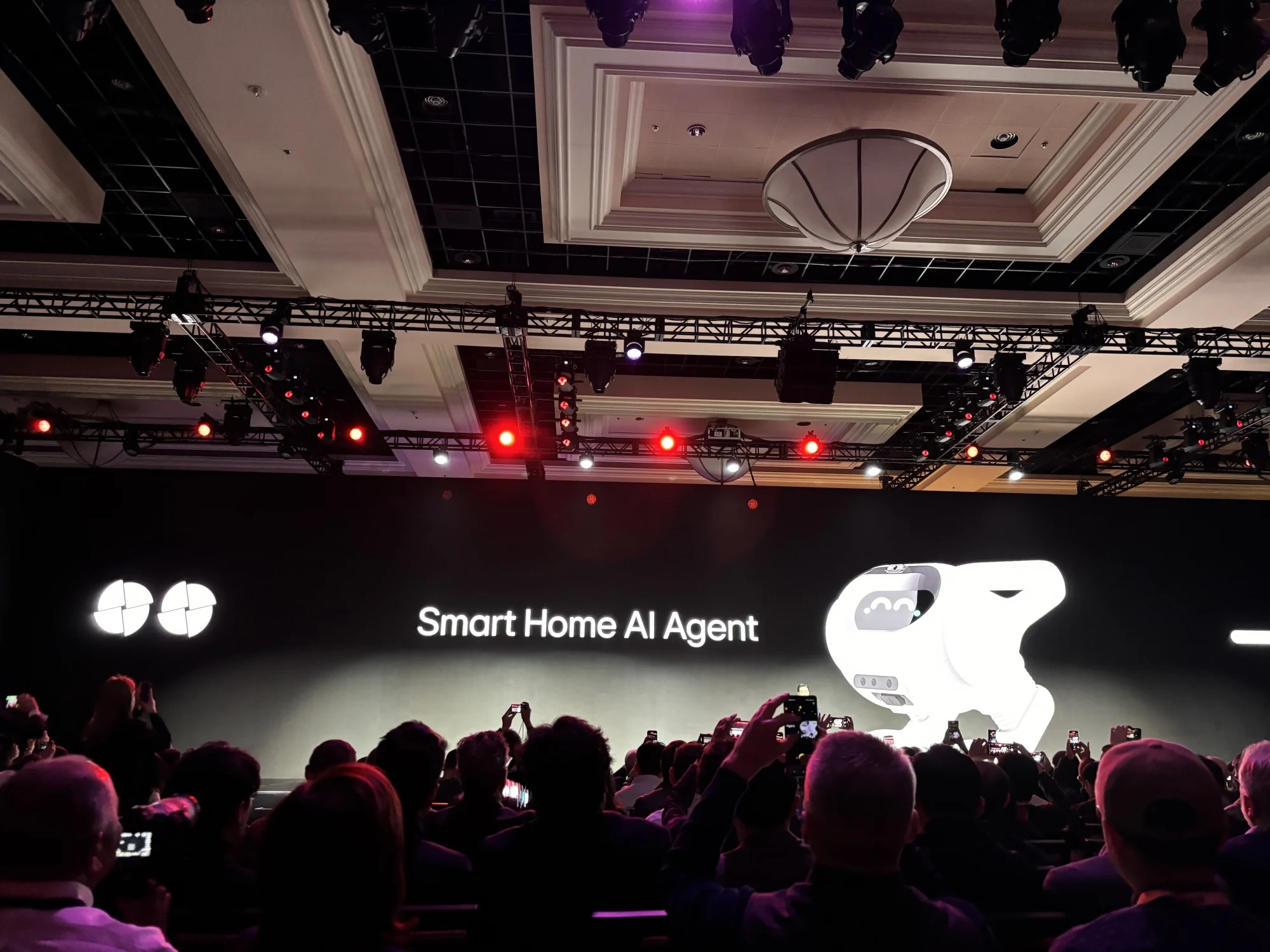 LG AI agent in fase di svelamento durante la conferenza stampa al CES 2024