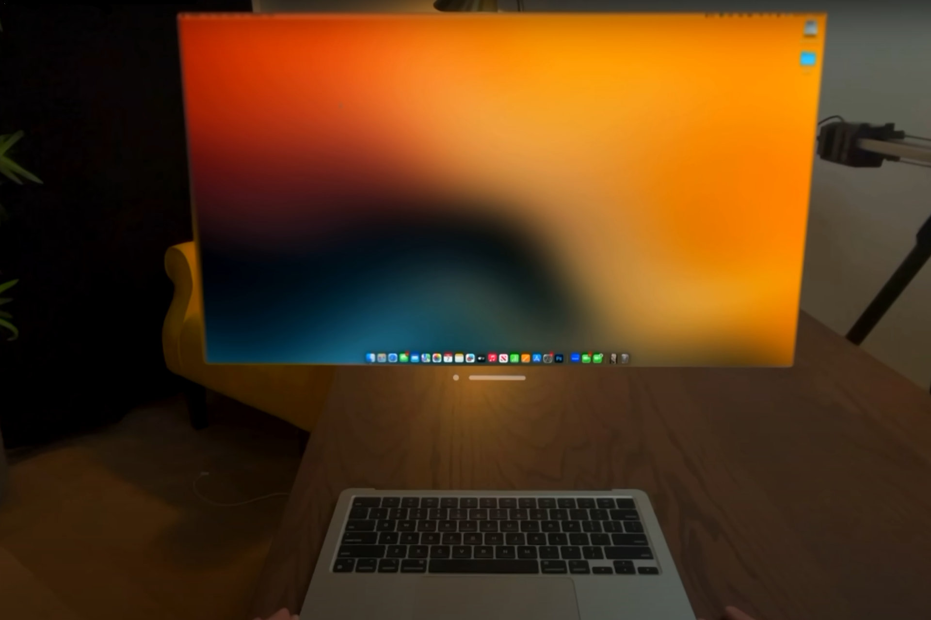 Por supuesto, el Vision Pro puede hacer que la pantalla virtual de Mac sea mucho más grande.