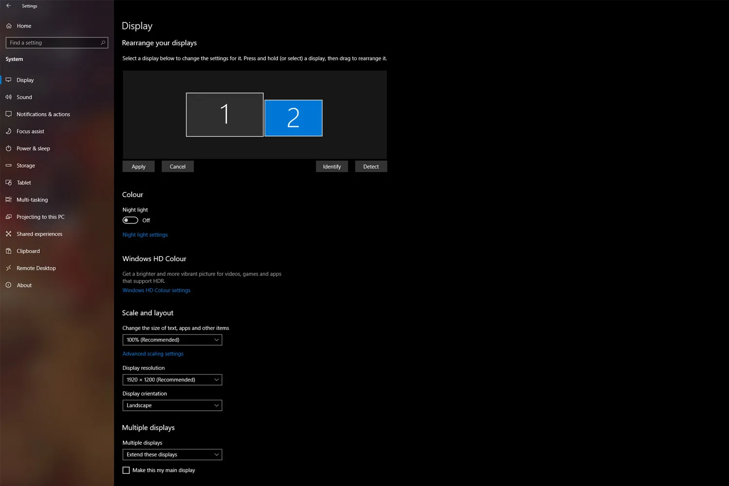Экран изменения параметров отображения в Windows 10.