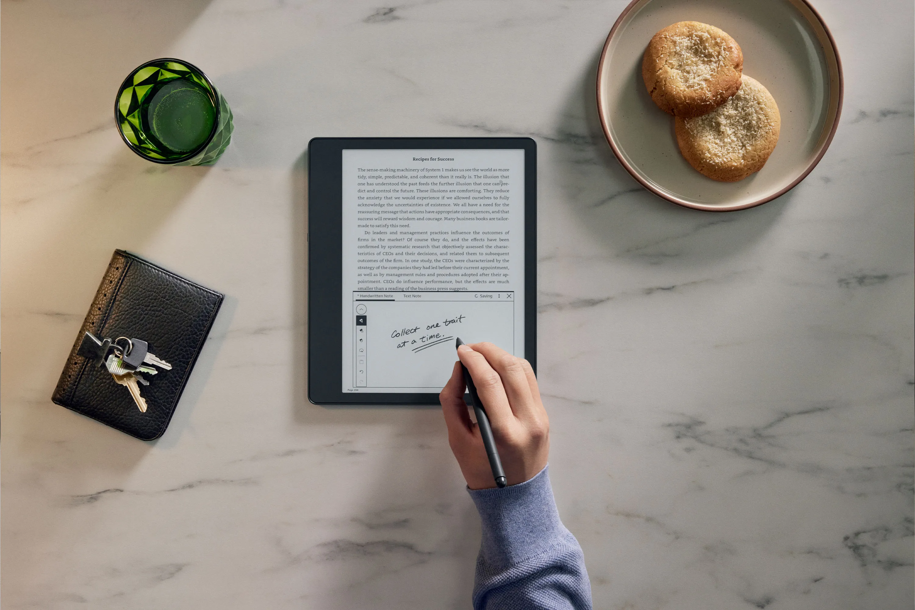 Набор Amazon Kindle Scribe Essentials