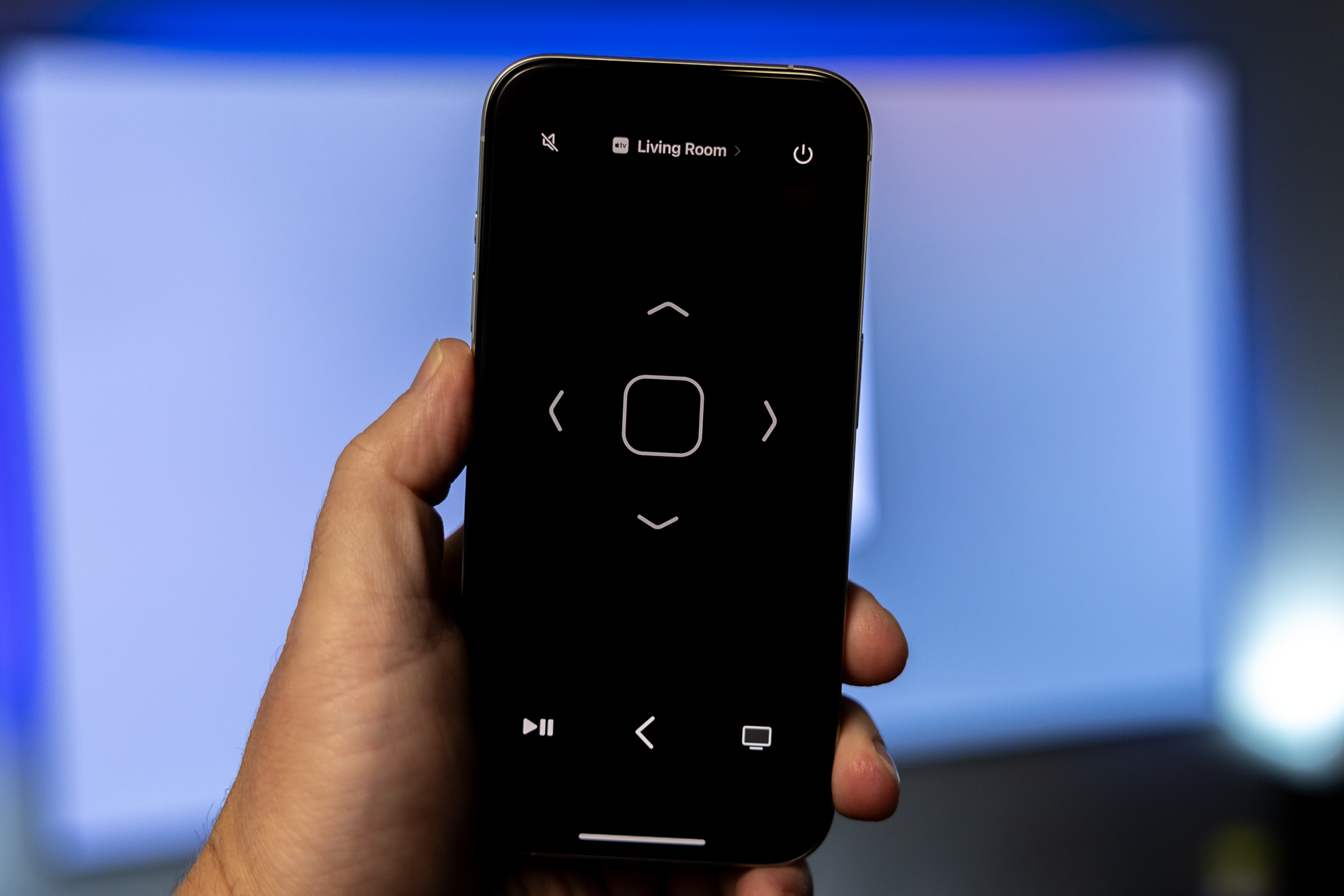 Botões direcionais no aplicativo de controle remoto da Apple TV em um iPhone