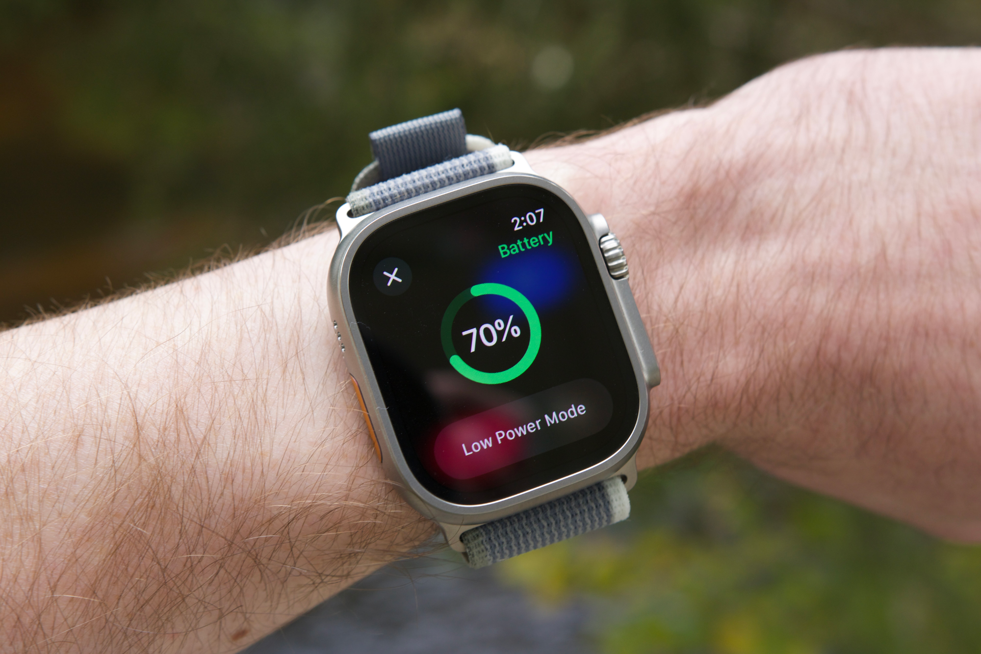 Apple Watch Ultra 2 上的电池续航时间页面。