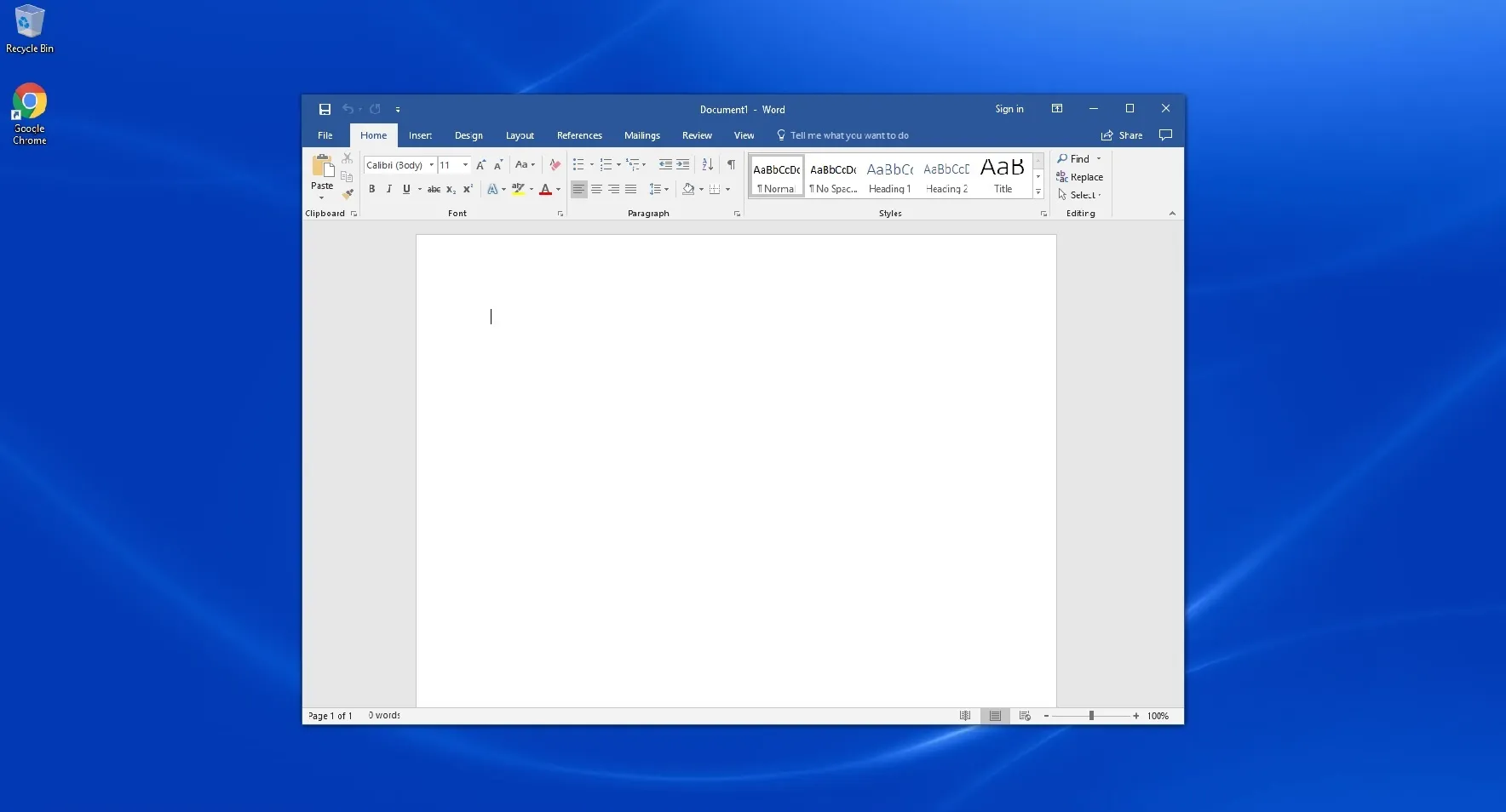 Una pagina di documento vuota in Microsoft Word su sfondo desktop blu