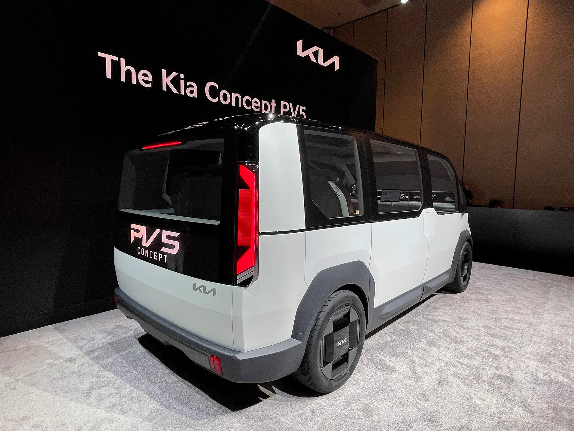 Электрический концепт Kia PV5 на CES 2024