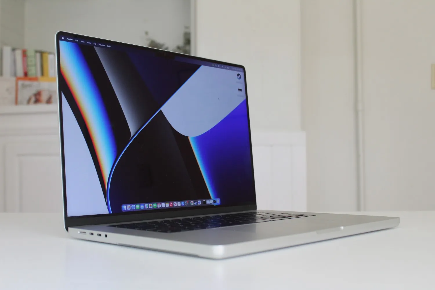 苹果16英寸MacBook Pro M3