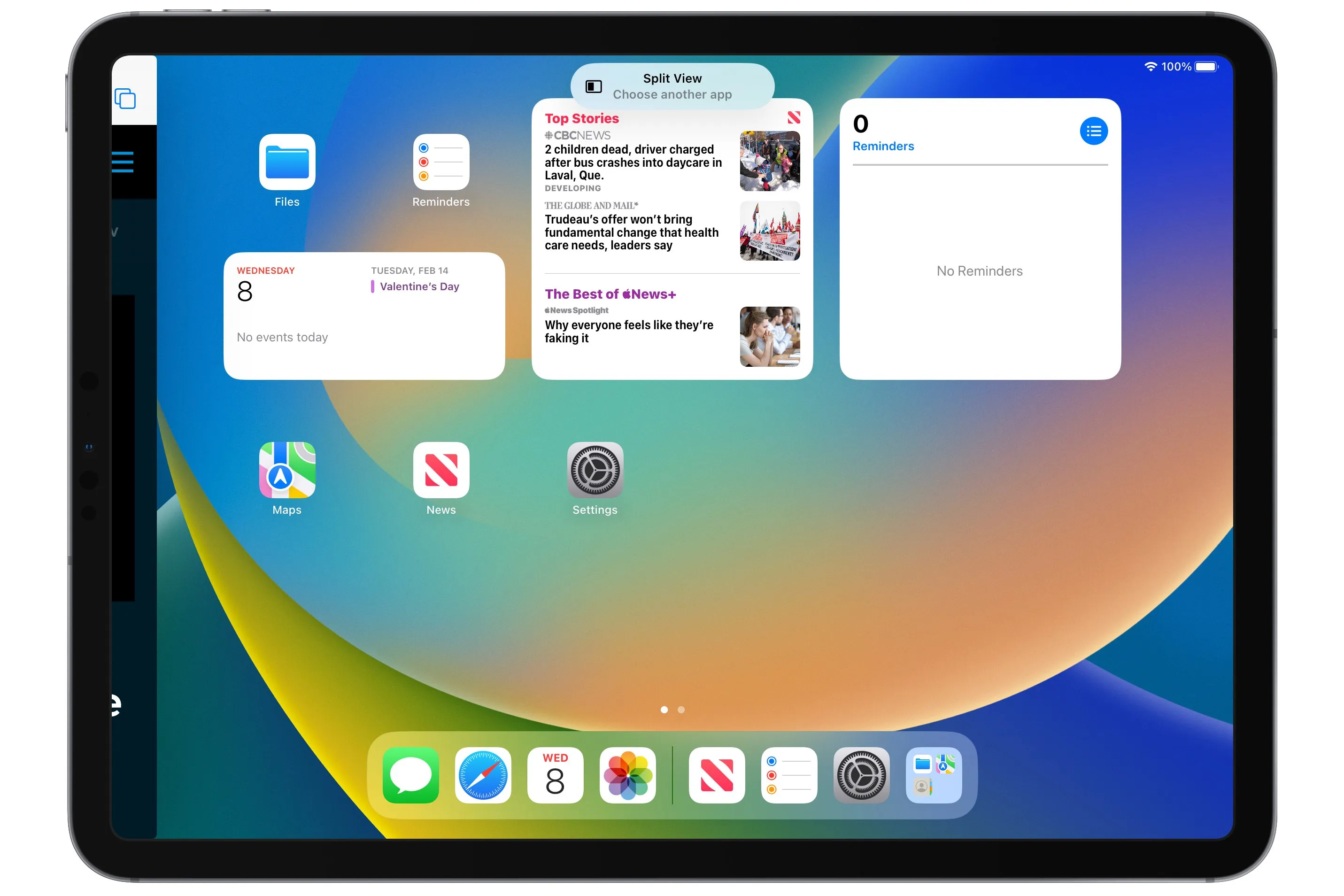 Schermata principale di iPad che invita ad aprire una seconda app in vista divisa.