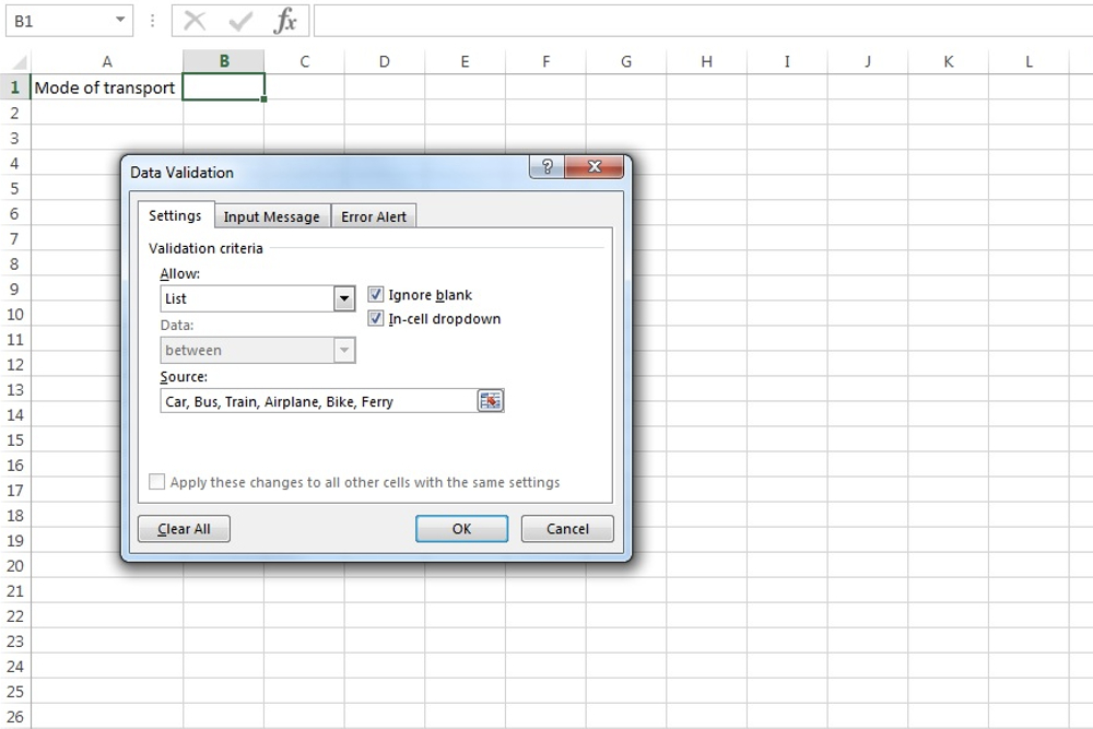 Inserindo dados manualmente no campo Fonte para uma lista suspensa no Microsoft Excel.