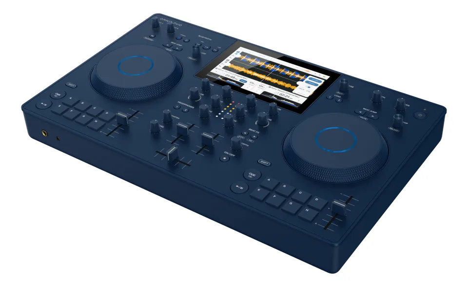 Omnis-Duo all-in-one DJ controller